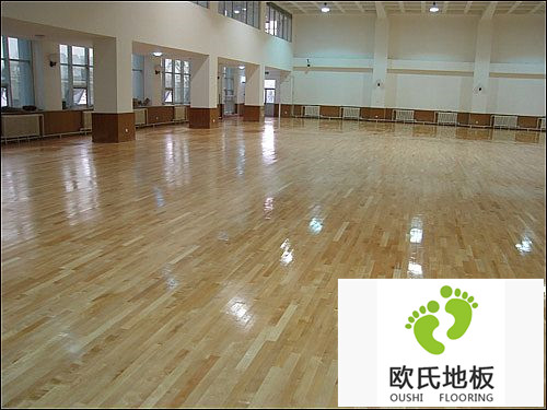 運(yùn)動(dòng)木地板使用時(shí)需注意些什么？